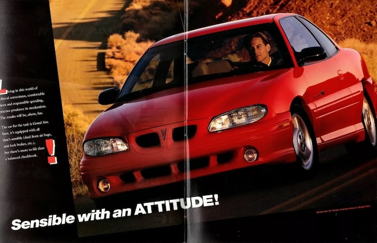 1996 Pontiac Grand Am GT dealer catalog image