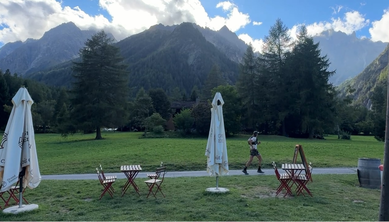 Majell running near Praz La Fort